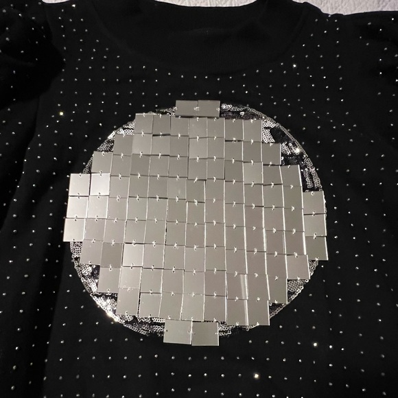 Pristine Queen of Sparkles QOS Size Small Black Sweatshirt with Silver DiscoBall - Picture 5 of 6